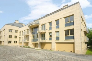 Don't miss this opportunity to buy a105 m2 beautiful flat with 20 m2 balcony in a charming residential complex on prestigious Szemlőhegy!