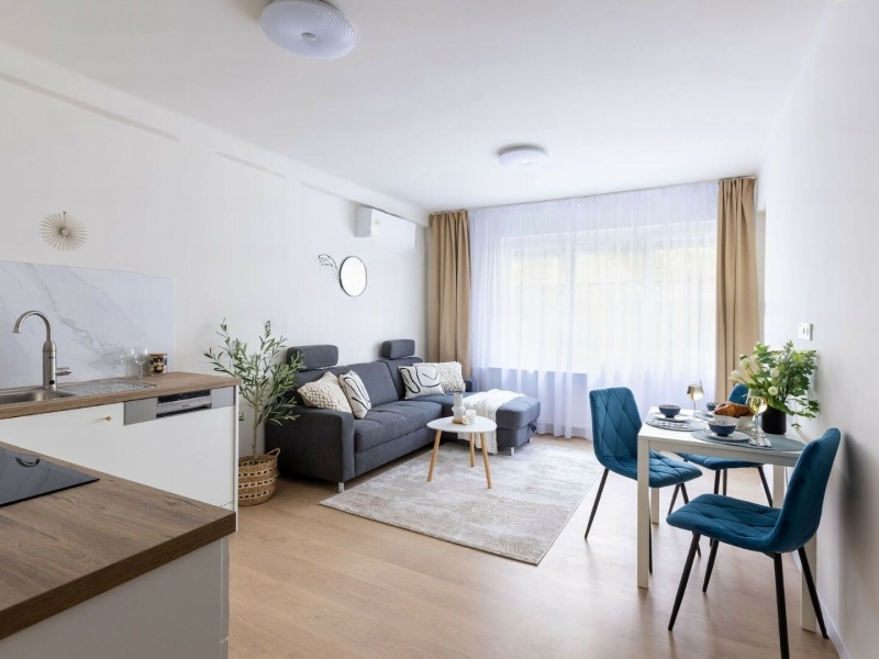 Good price for an elegant, renovated flat on 57 m2close to Mammut and Széll Kálmán tér!