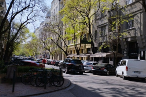 Prime location renovation object on 119 m2 in an iconic building on the favourite street of Újlipótváros!