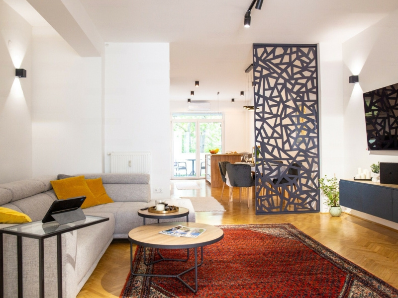 In the vicinity of Vérmező a fully renovated 90 m2 property with 8 m2 balcony!