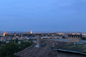 Stunning and true panoramic view from a 52 m2 flat with 4 m2 balcony on Kissvábhegy!