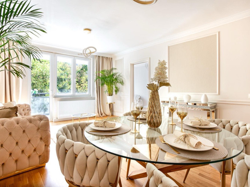 78 m2 Extravaganza in the 1st Distict in Budapest!