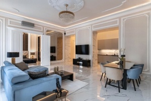 V. 150 m2 beautifully renovated flat just a corner from Alkotmány utca!