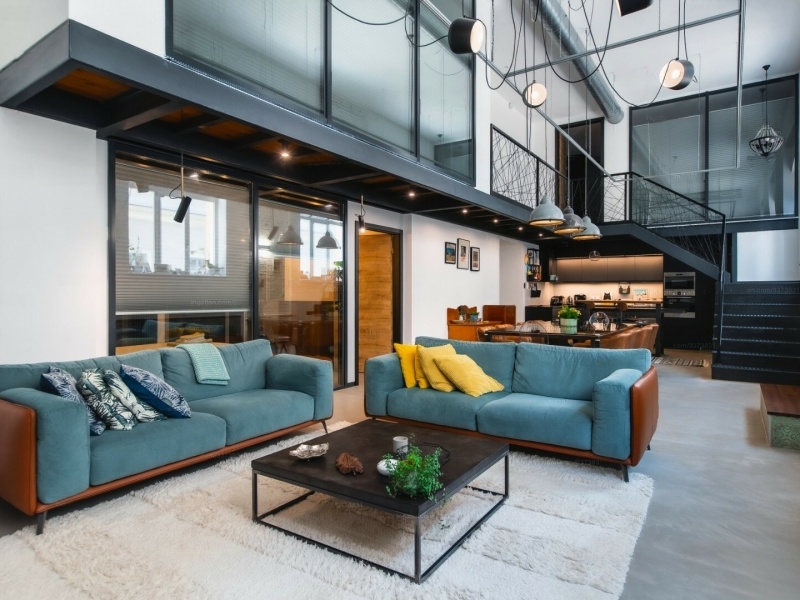 Spacious 200 m2 luxuriously renovated loft in a pedestrian zone of the 5th District!